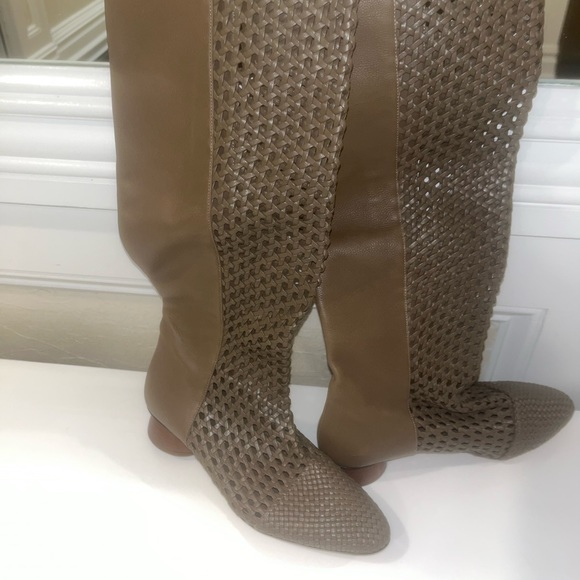 Ferragamo knee high cut out boots size 7c. New - Picture 6 of 15